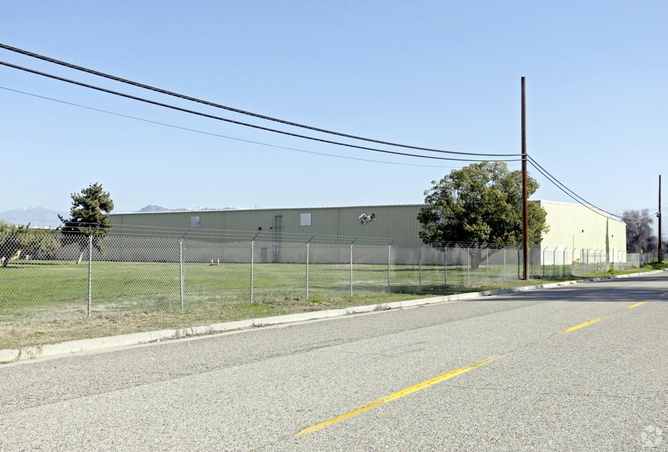 Industrial Property For Sale photo 2