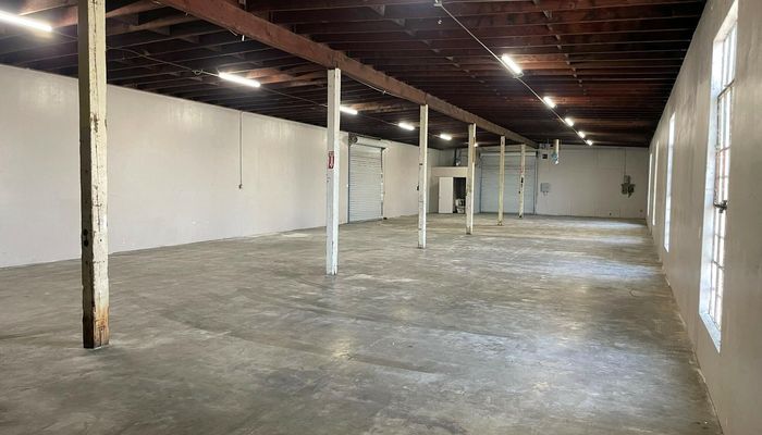Warehouse Space for Rent at 1401-1417 W 15th St Long Beach, CA 90813 - #7