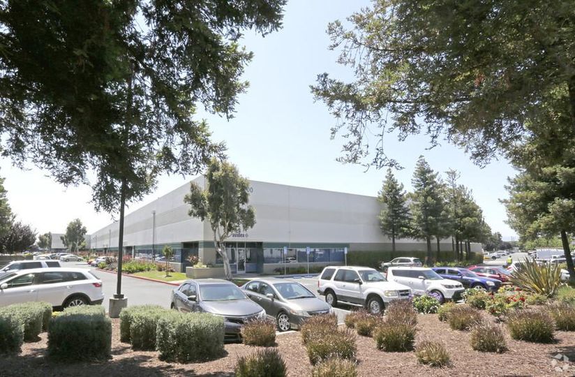 Pacific Business Center 6094 Stewart Ave