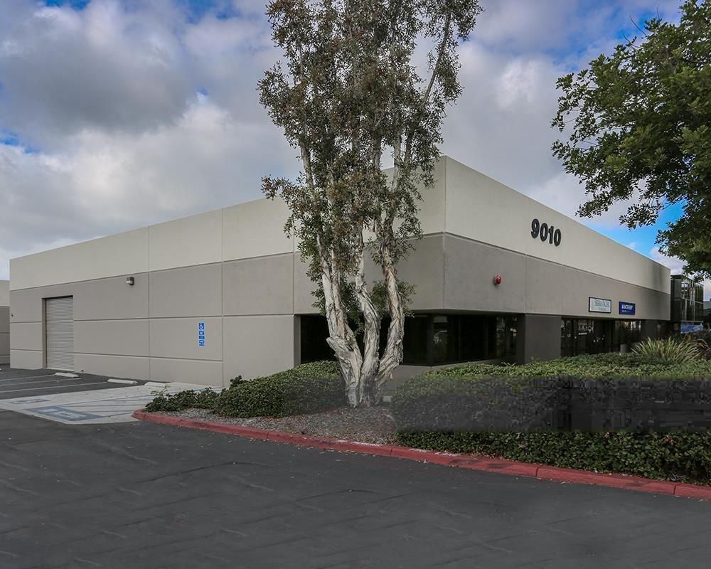 Centerpointe Commerce Park - Bldg. 3 photo 4