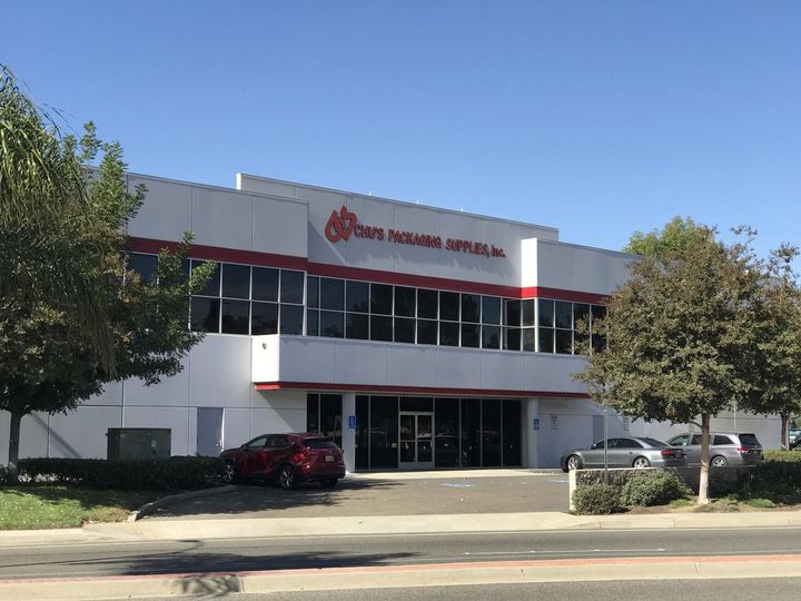 Multiple Spaces Property For Lease