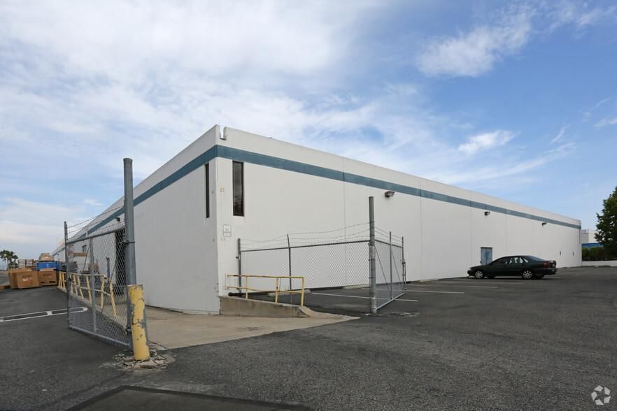 47,433 SF for Lease-Divisible-$0.75-$0.80 PSF 7311-7341 Anaconda Ave photo 3