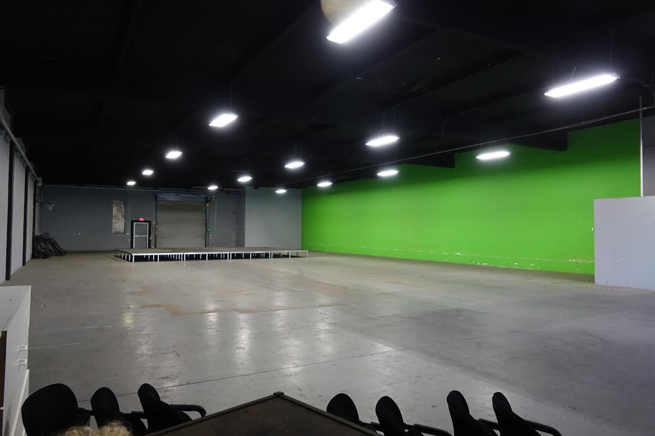 Canoga Village Studios™ photo 4