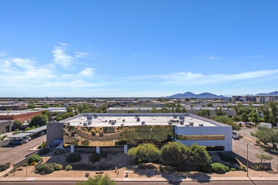 7543 E Tierra Buena Ln