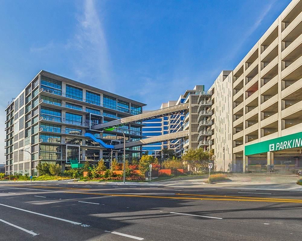 C3 at Culver Pointe photo 4