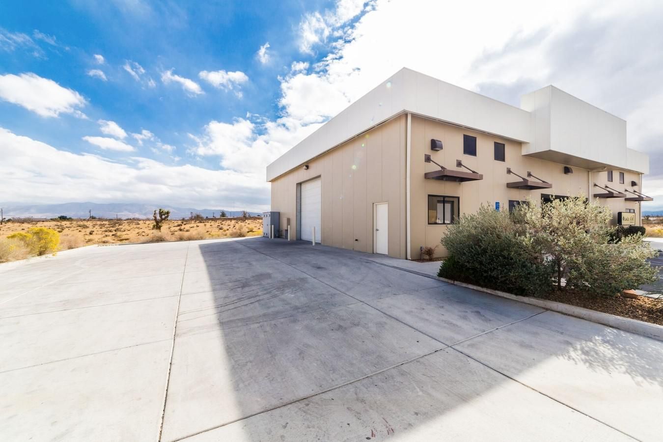 Building 501 photo 4