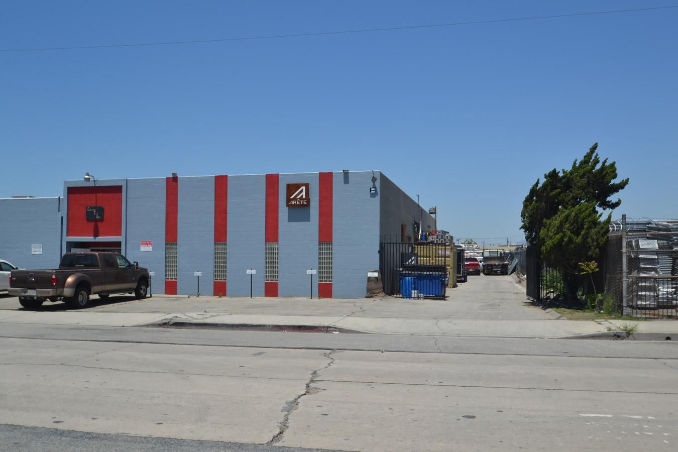 Industrial Property For Lease photo 1