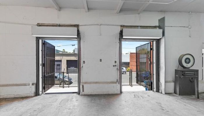 Warehouse Space for Rent at 410-420 E Beach Ave Inglewood, CA 90302 - #35