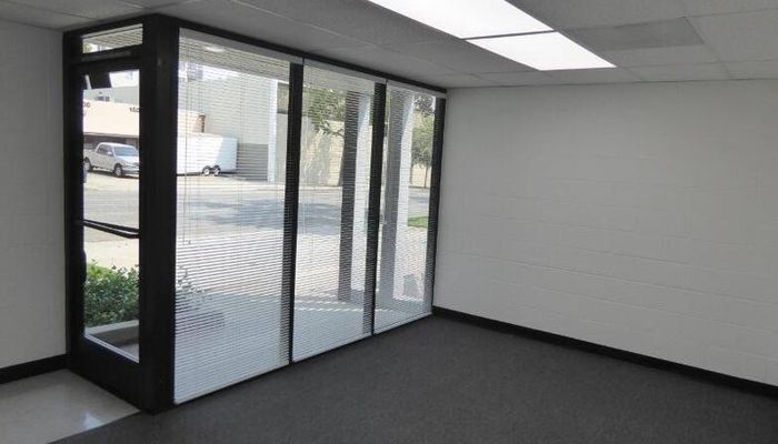 Warehouse Space for Rent at 1415-1441 Gardena Ave Glendale, CA 91204 - #3