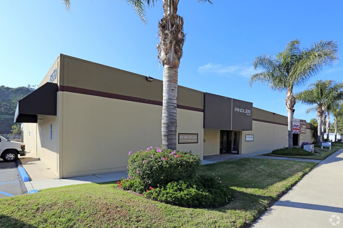 Flex Property For Lease photo 2