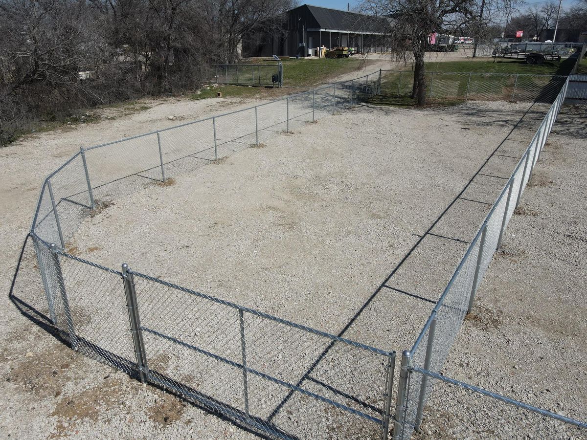 Denton Mini Yards photo 2