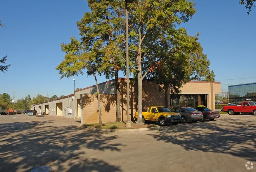 Bldg 1 1400 N Sam Houston Pky E photo 1