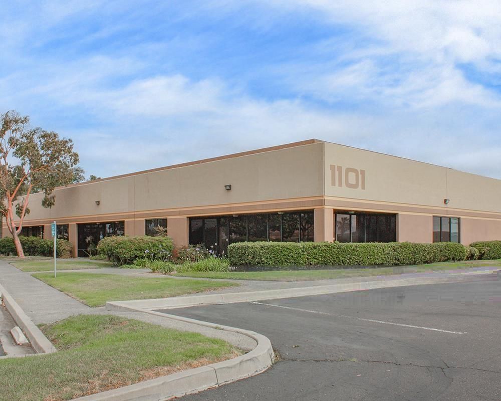 Bayview Commerce Center photo 3
