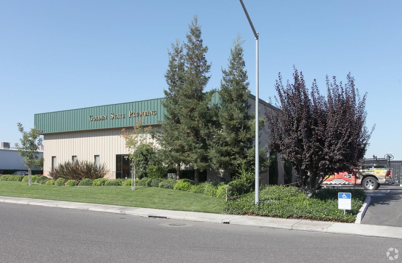 Golden State Plumbing Building photo 2