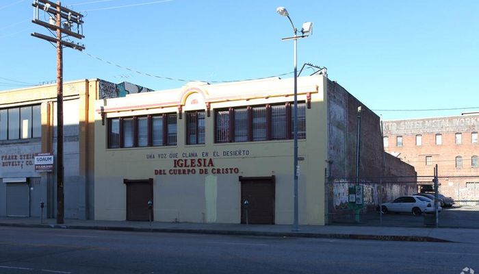 Warehouse Space for Rent at 1965 S Los Angeles St Los Angeles, CA 90011 - #4