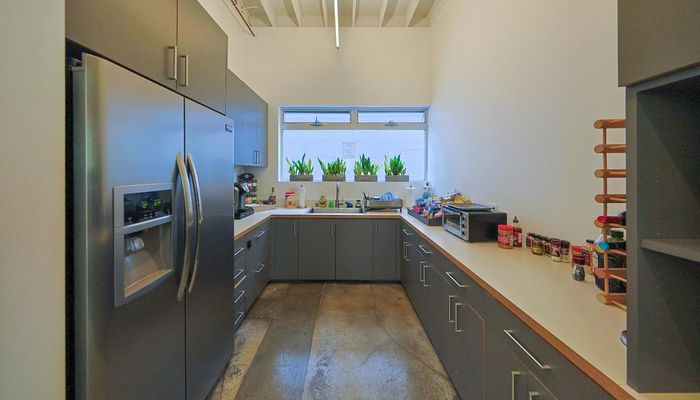 Office Space for Rent at 8931 Ellis Ave Los Angeles, CA 90034 - #5