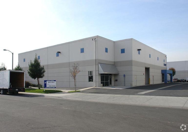 Private 1,420 SF office space for lease