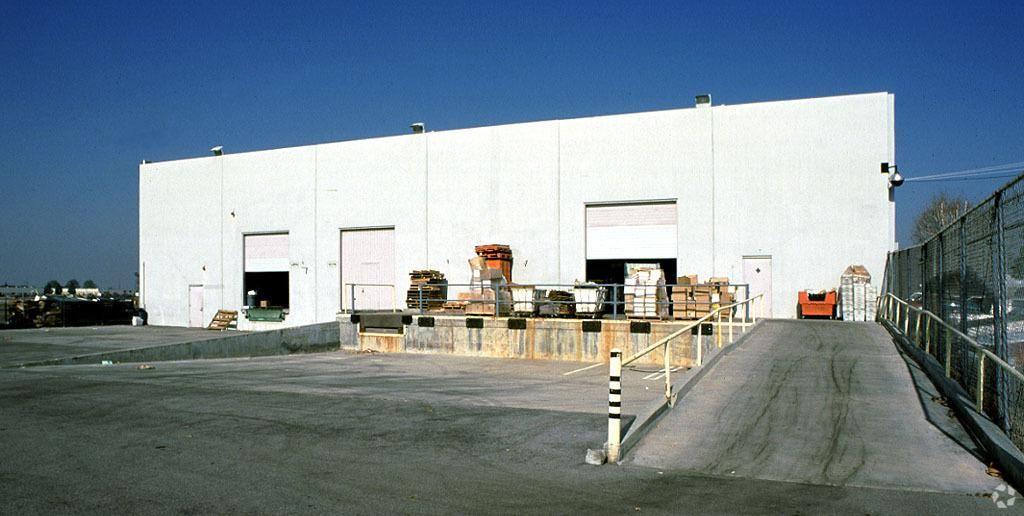Industrial Property For Lease photo 2