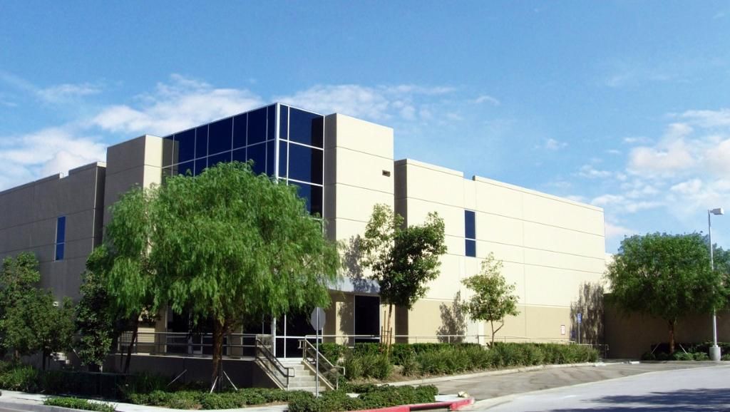 Bldg B photo 3