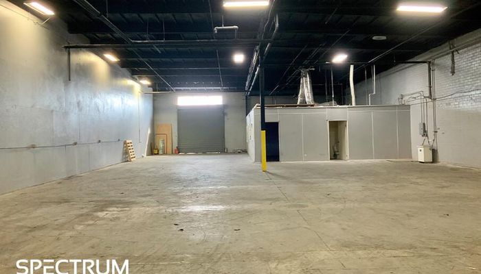 Warehouse Space for Rent at 14721 Keswick St Van Nuys, CA 91405 - #5