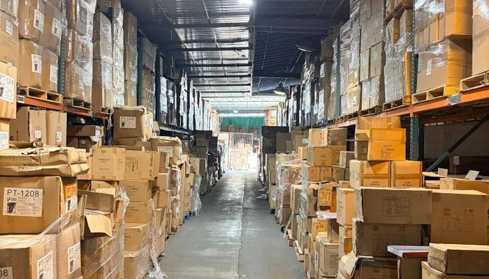 Warehouse Space for Rent at 4724 S Boyle Ave Vernon, CA 90058 - #18