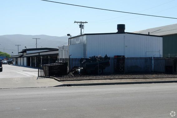 7,200 SF Plus RV Storage - In Cannabis Zone