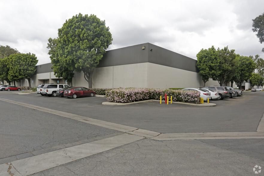 13422-13450 Alondra Blvd photo 3