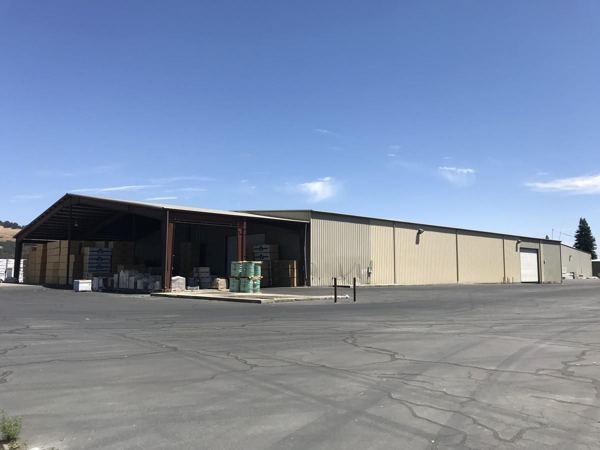 Healdsburg Warehouse for Lease photo 4