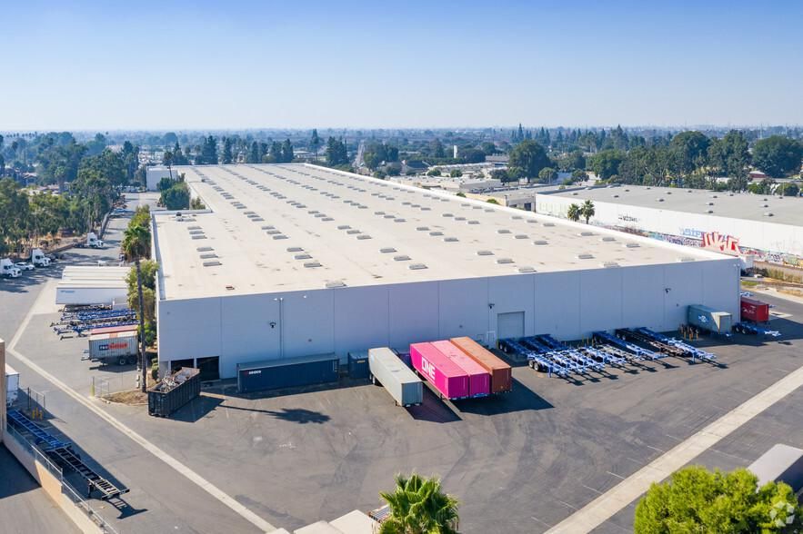 Hathaway Industrial Park 11811-11831 E Florence Ave photo 2