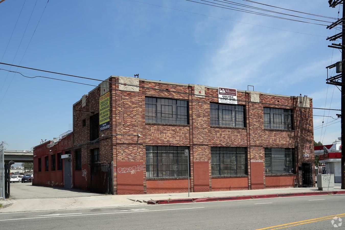 Flex Property For Lease photo 2