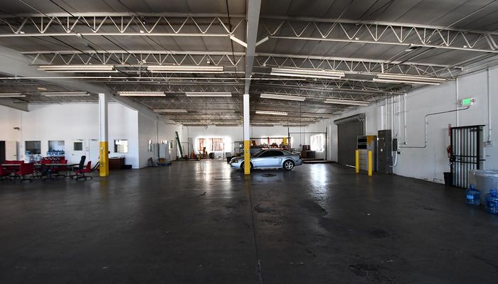 Warehouse Space for Rent at 13105 S Crenshaw Blvd Hawthorne, CA 90250 - #8