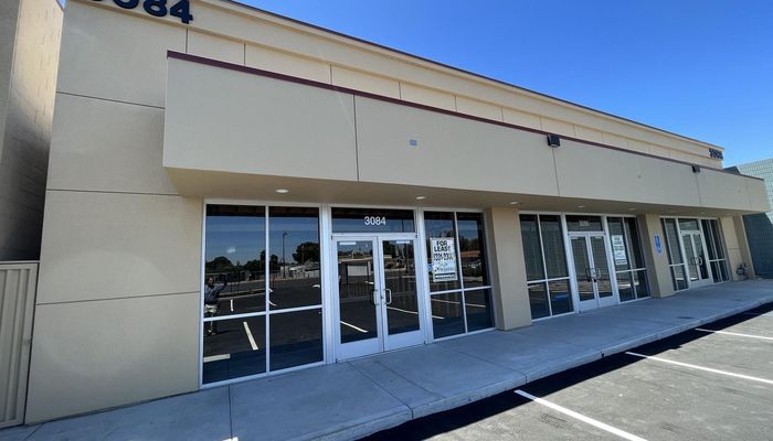 Warehouse Space for Rent at 3084-3088 El Camino Real Santa Clara, CA 95051 - #3