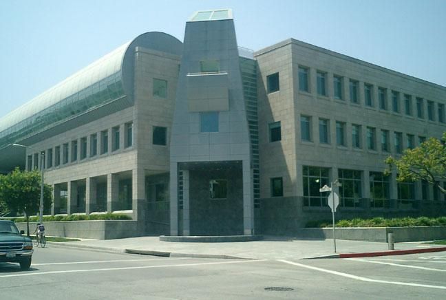 331 N. Maple Drive photo 1