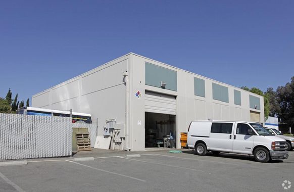 1818 Arnold Industrial Pl
