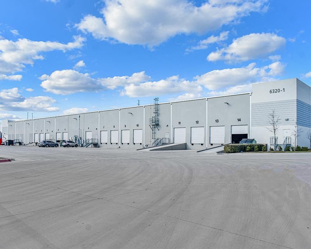 Freeport Technology Center South - Buildings 1, 2 & 3 photo 2