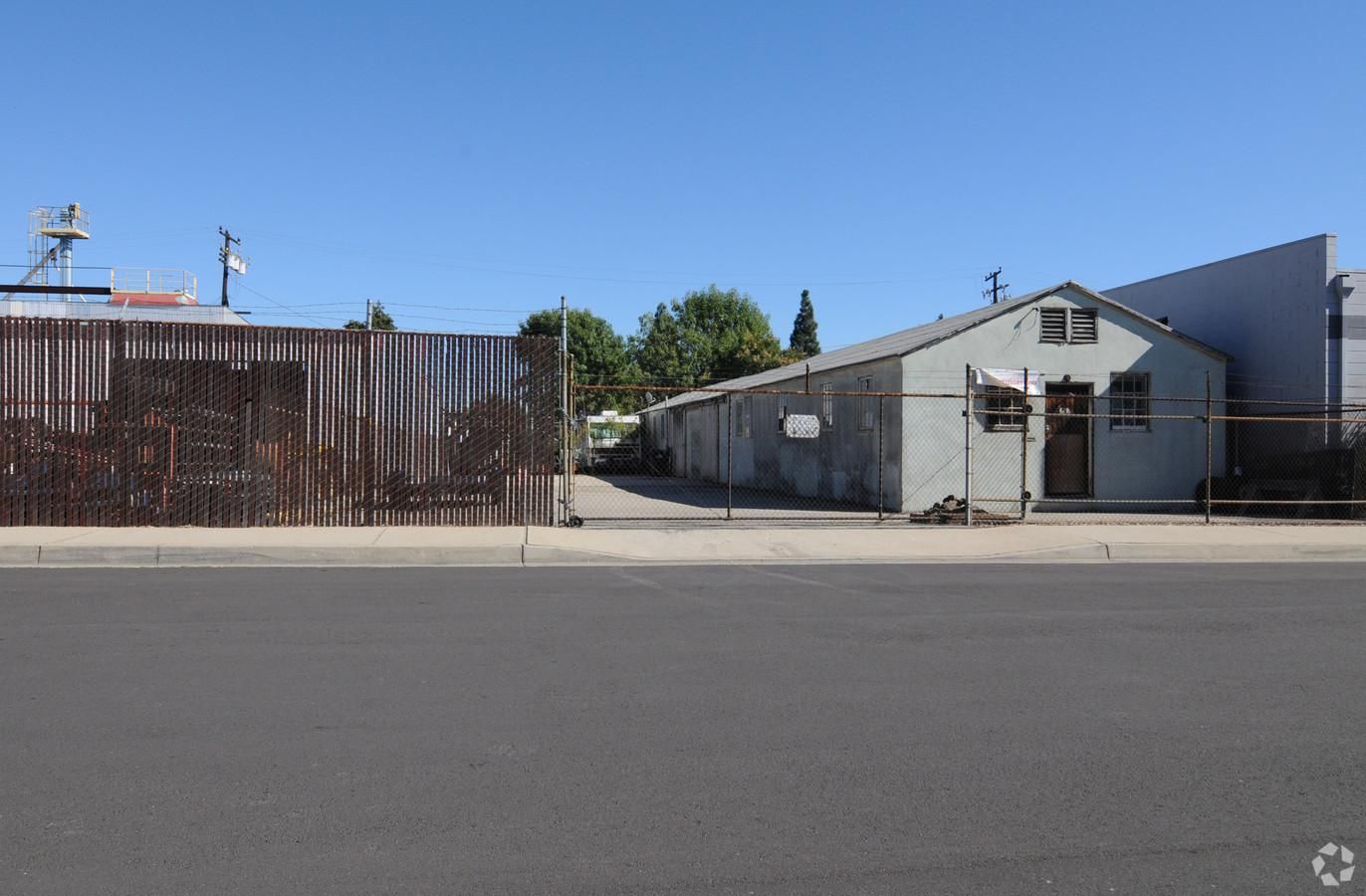 Industrial Property For Sale photo 1