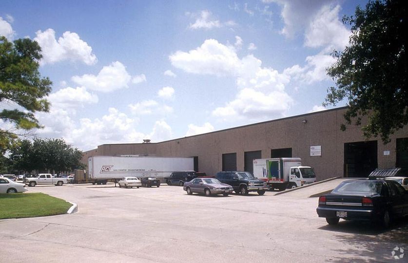 Post Oak Business Ctr 11 5805-5849 Westview Dr
