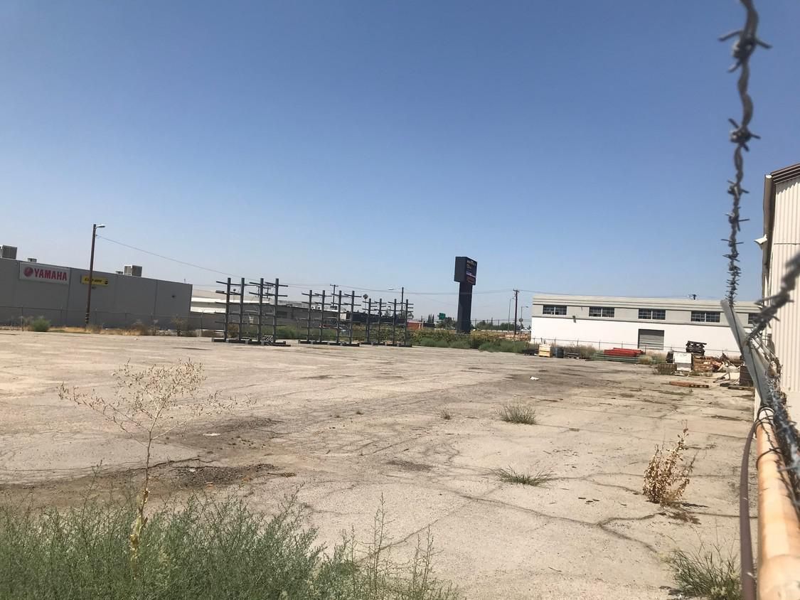 Industrial Property For Lease photo 3