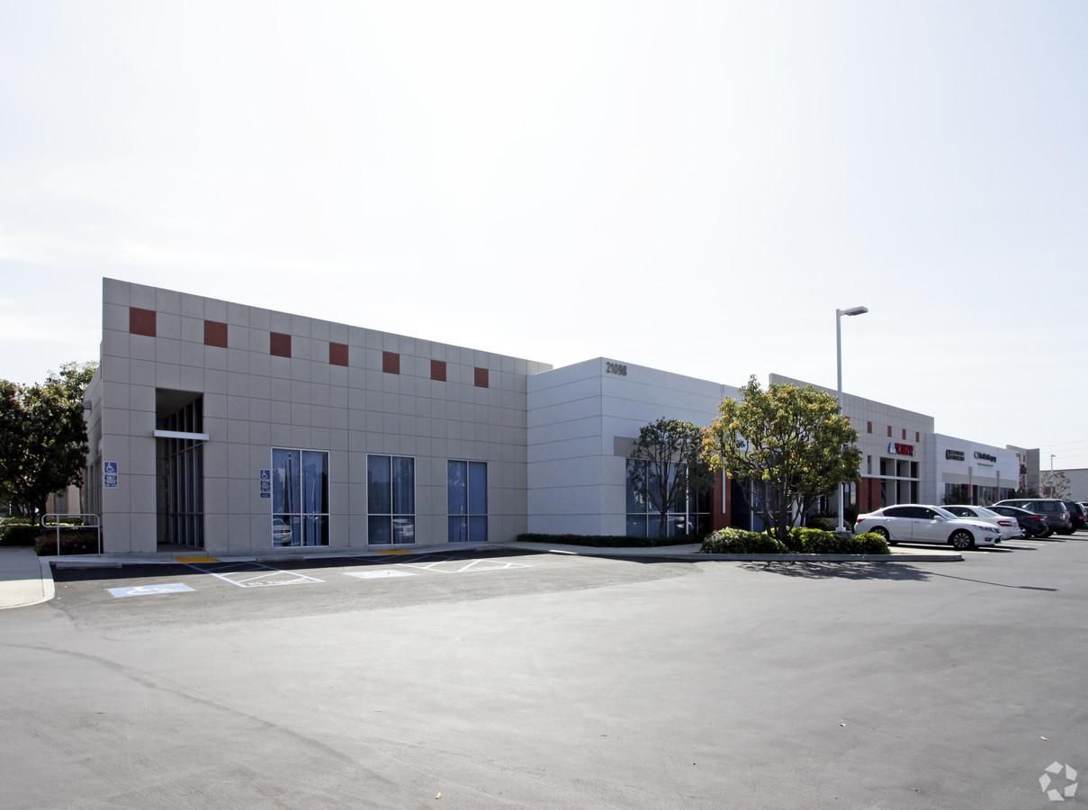 Bldg 1 photo 2