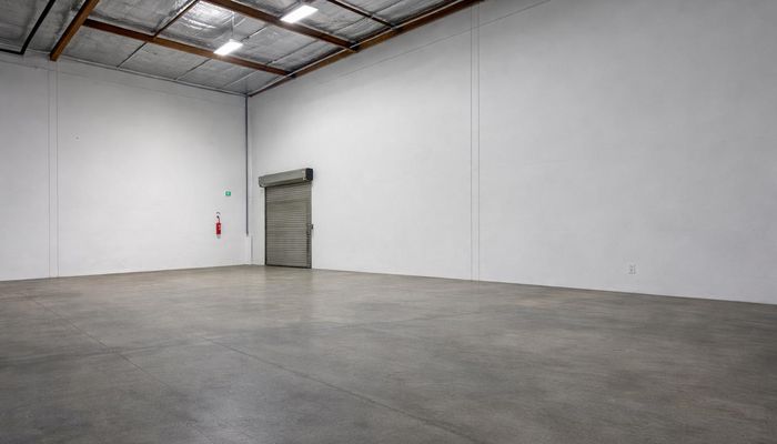 Warehouse Space for Rent at 13695 Mariposa Road Victorville, CA 92392 - #4