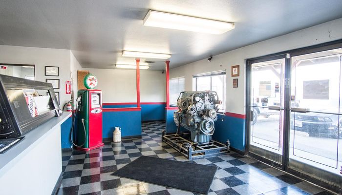 Warehouse Space for Sale at 4312 S Chestnut Ave Fresno, CA 93725 - #12