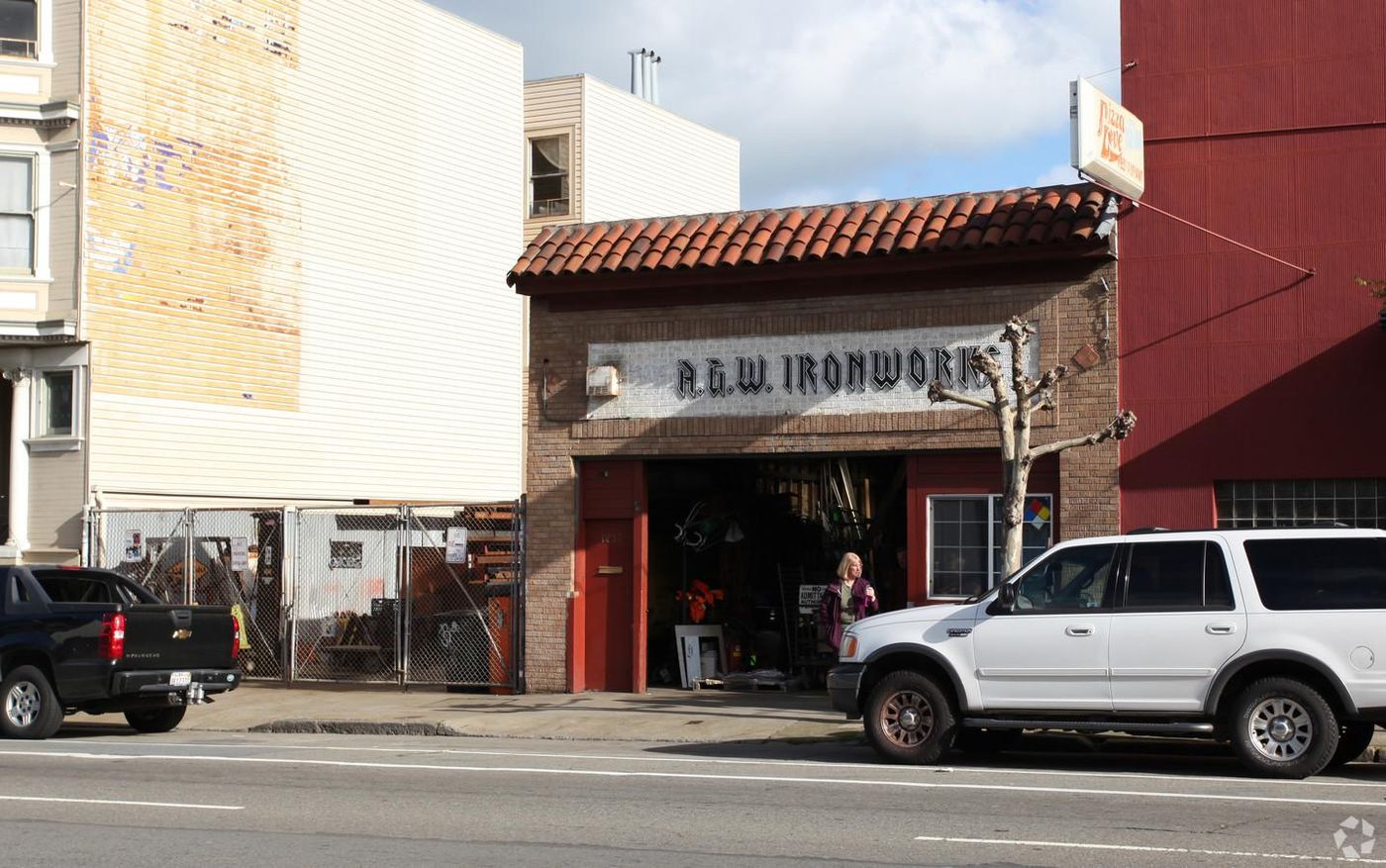 1233 Folsom Street photo 3