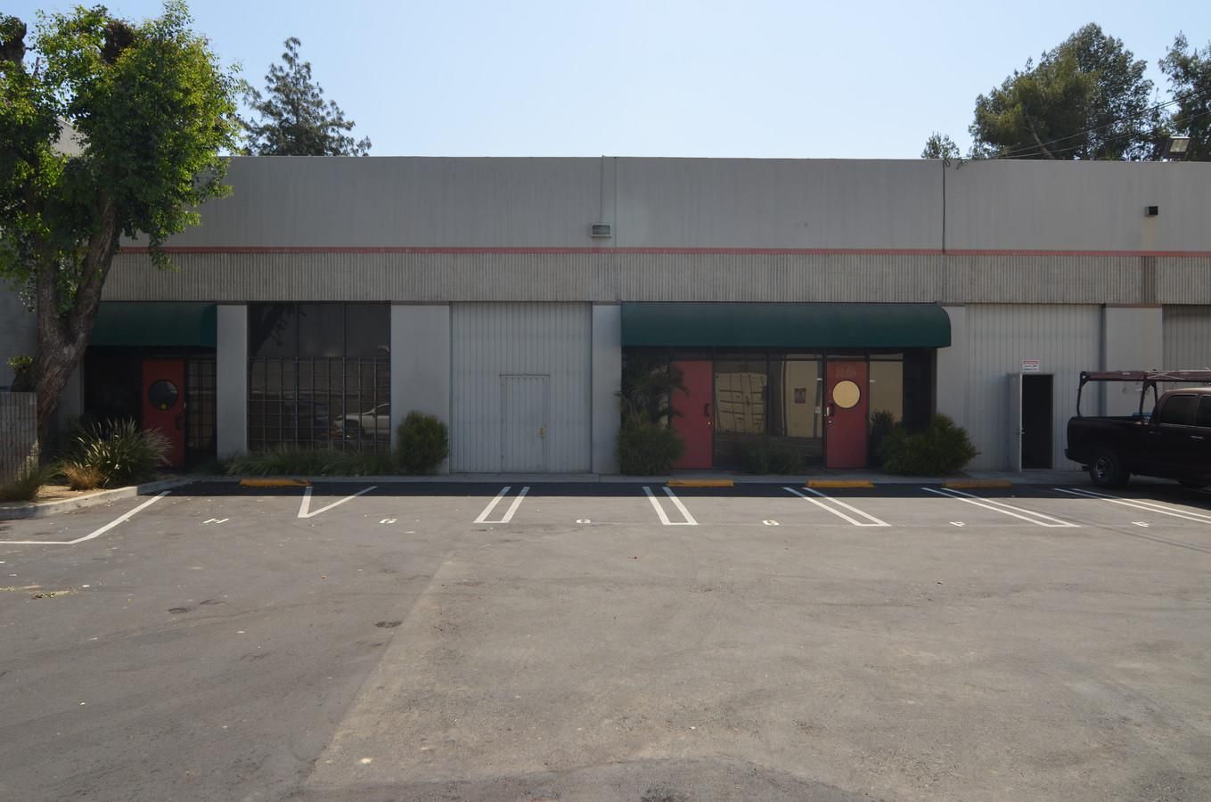 Industrial Property For Lease photo 1