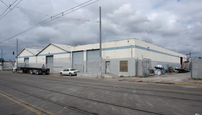 Warehouse Space for Rent at 3004 Commercial St San Diego, CA 92113 - #3