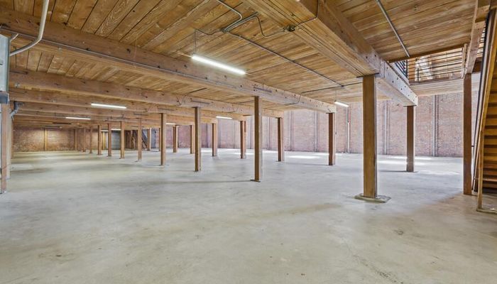 Warehouse Space for Rent at 2028 Bay St Los Angeles, CA 90021 - #38