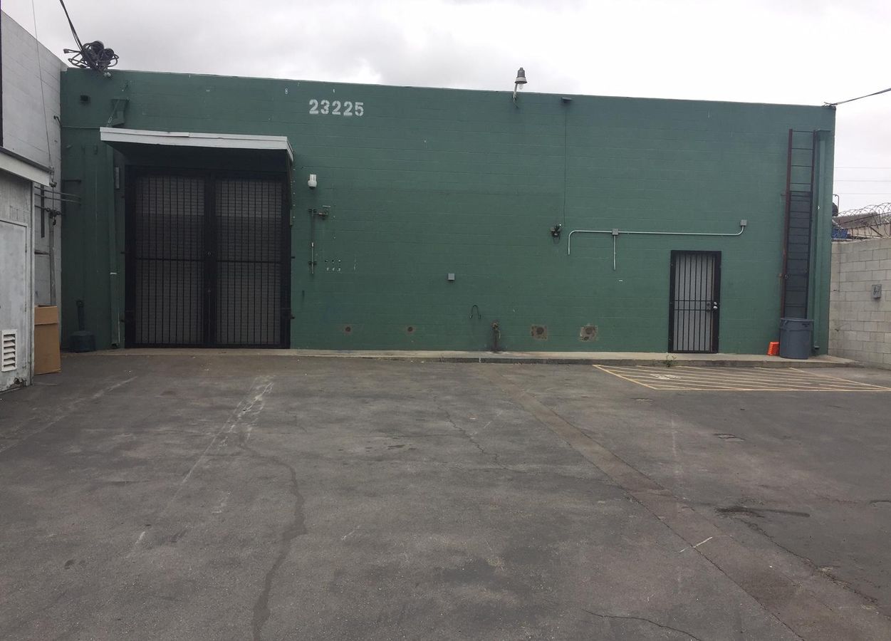 Industrial Property For Lease photo 1