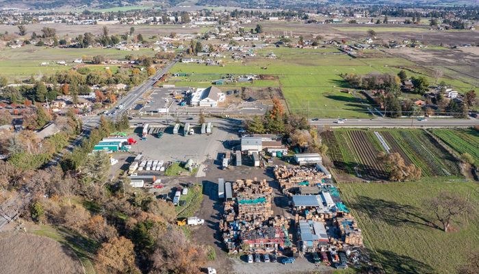 Warehouse Space for Rent at 3809 Stony Point Road Santa Rosa, CA 95407 - #6