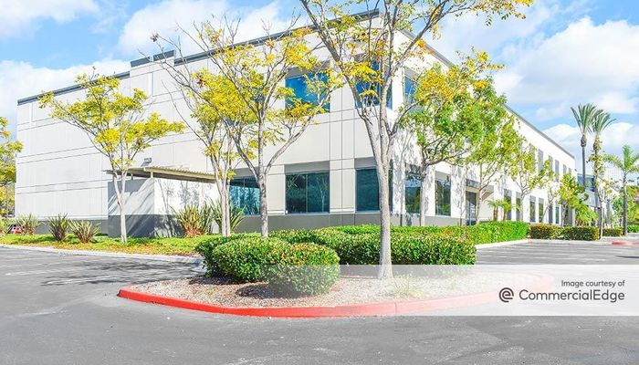 Warehouse Space for Rent at 1485 Poinsettia Ave. Vista, CA 92081 - #4