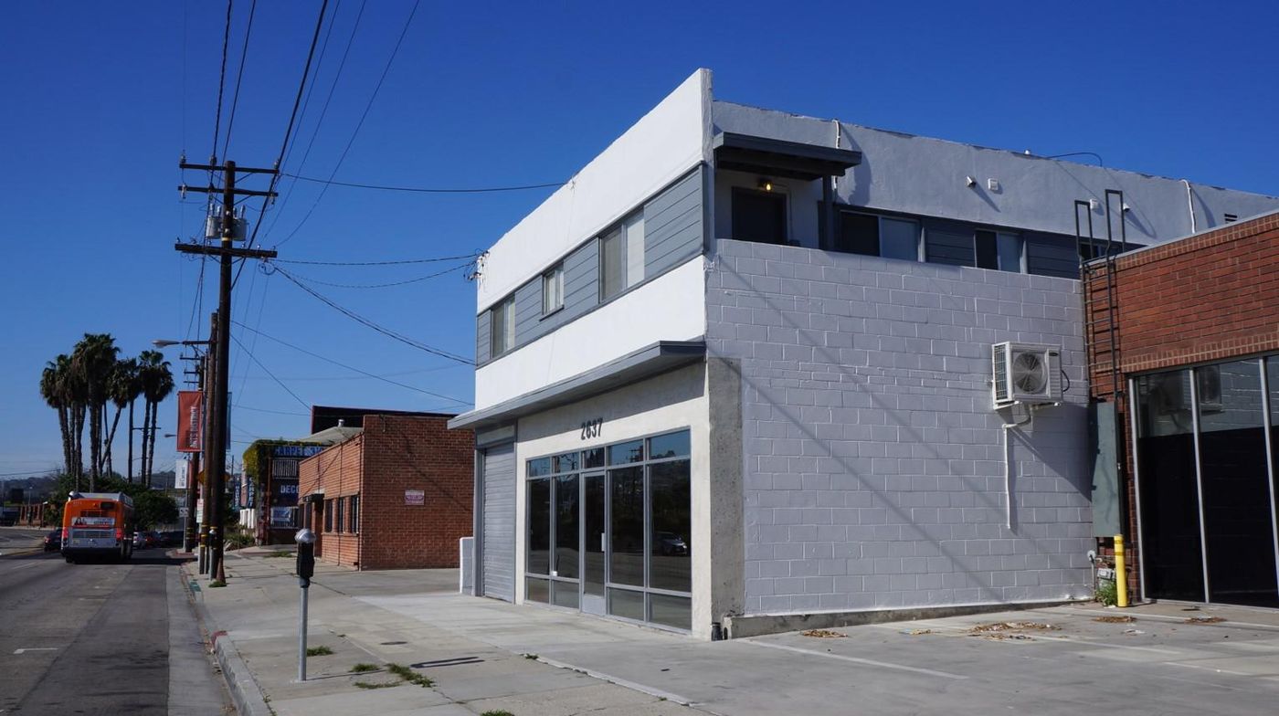 Office/Retail Property For Lease photo 3