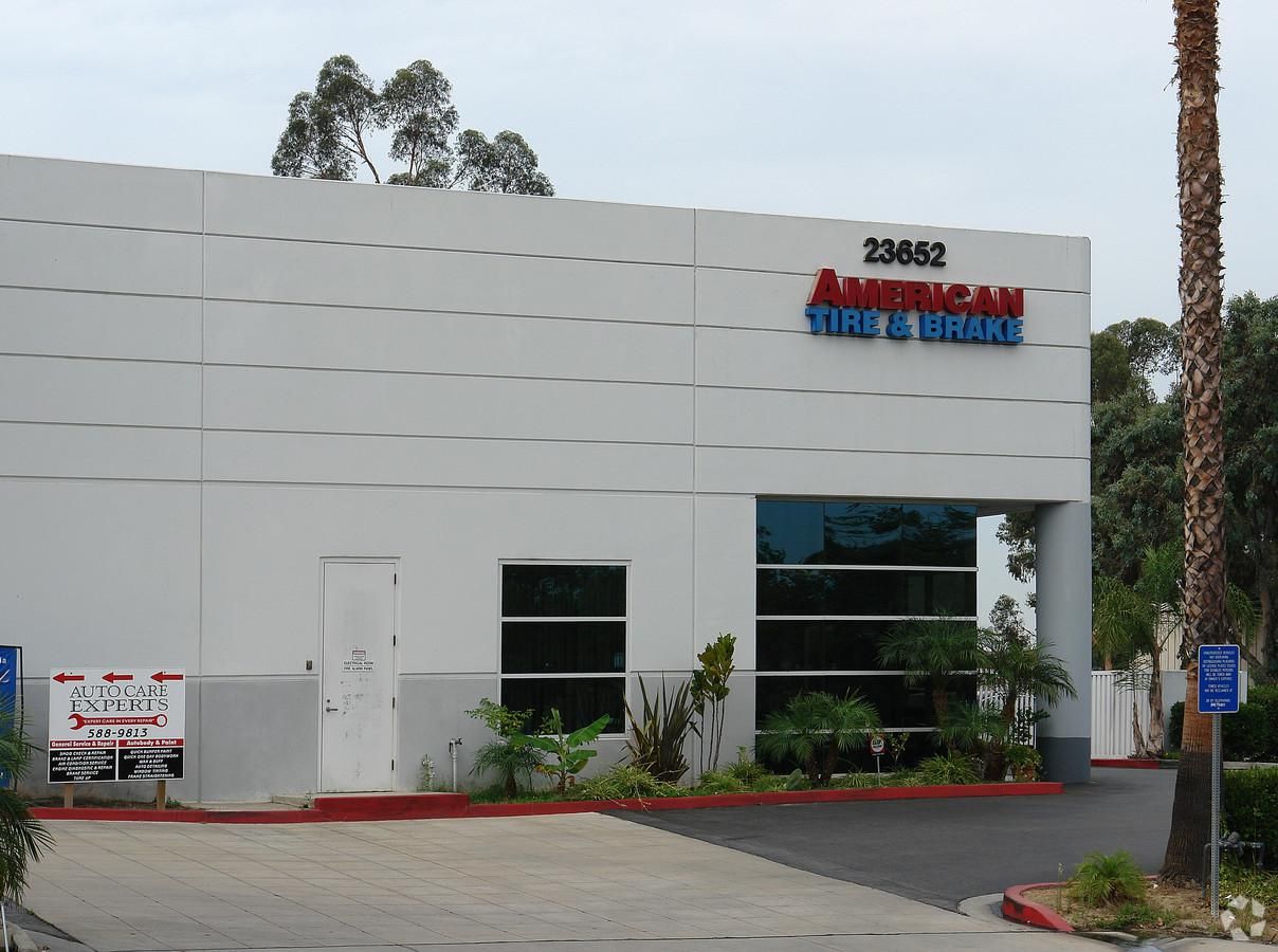 Bldg A photo 3